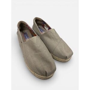 BOBS from Skechers Espadrille Slip On Flats Taupe Canvas Memory Foam Womens 9 M